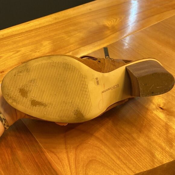 BCBGeneration block heel bootie open toe - Picture 7 of 10